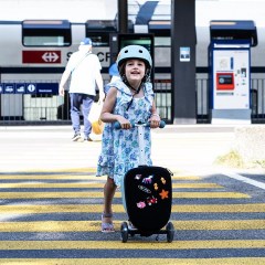 micro-luggage-junior-led-moroznyj-goluboj-s-naklejkami-ml0045-2c-limitirovannaya-kollektsiya-0392